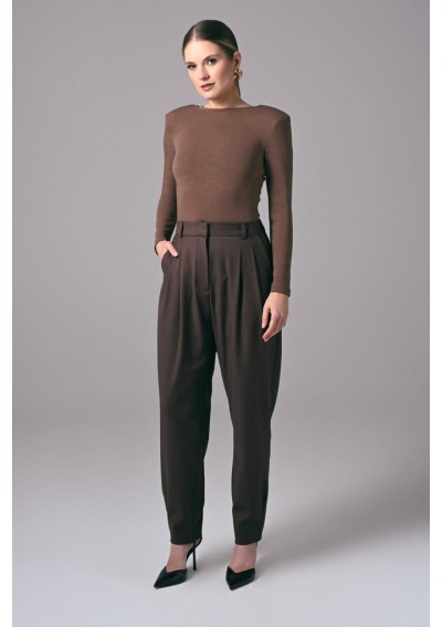 Brązowe eleganckie spodnie damskie do pracy Power Barrel | Aleks Kaeber