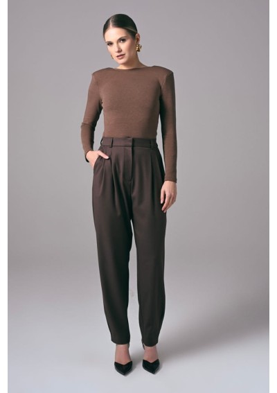 Brązowe eleganckie spodnie damskie do pracy Power Barrel | Aleks Kaeber