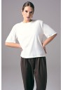 Ecru elegancki t-shirt damski oversize do pracy Power Shoulder | Aleks Kaeber