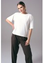Ecru elegancki t-shirt damski oversize do pracy Power Shoulder | Aleks Kaeber