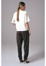 Ecru elegancki t-shirt damski oversize do pracy Power Shoulder | Aleks Kaeber
