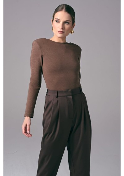 Ciemnobeżowe eleganckie body damskie z długim rękawem Power Back | Aleks Kaeber