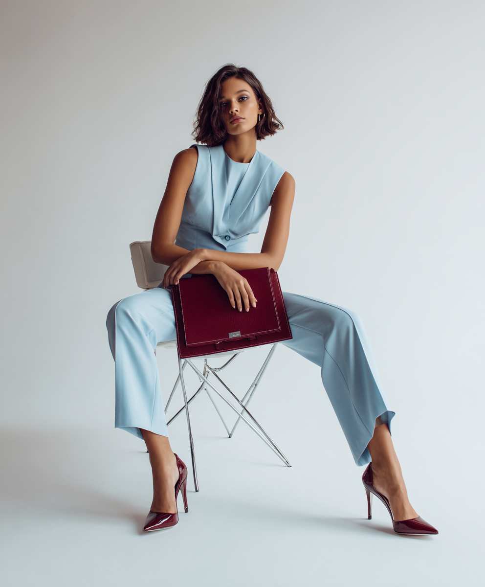 Jak zbudować garderobę biznesową, która naprawdę działa? Przewodnik krok po kroku